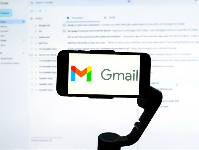 Google Denies Claims of Shutting Down Gmail