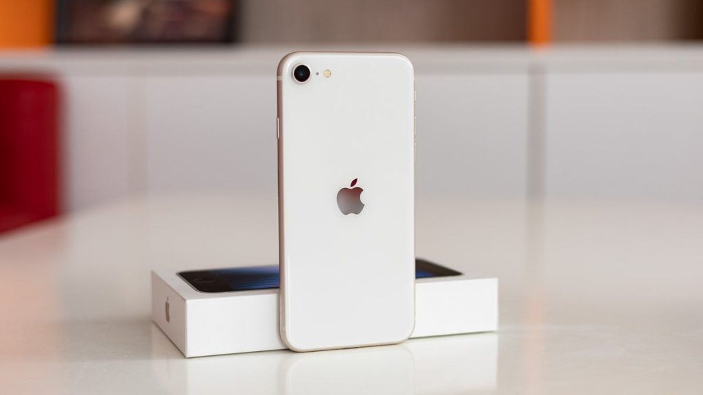 Latest iPhone Models List: iPhone Models with Pictures from 2007 to 2025
