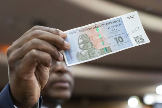 Zimbabwe Strengthens its Currency with $190 Million