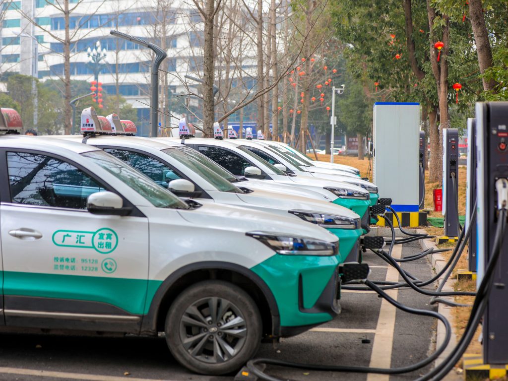 China to establish electric vehicle plants in Nigeria