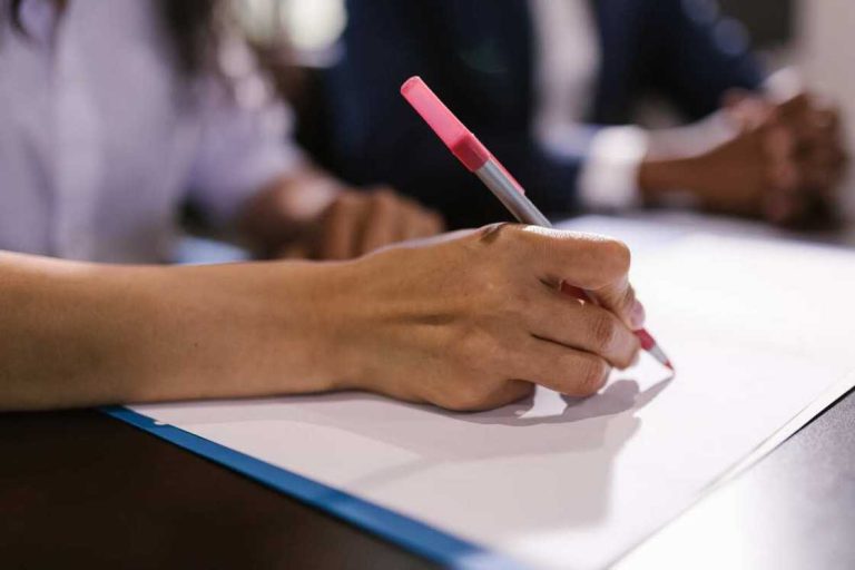 how to answer a query letter of absence