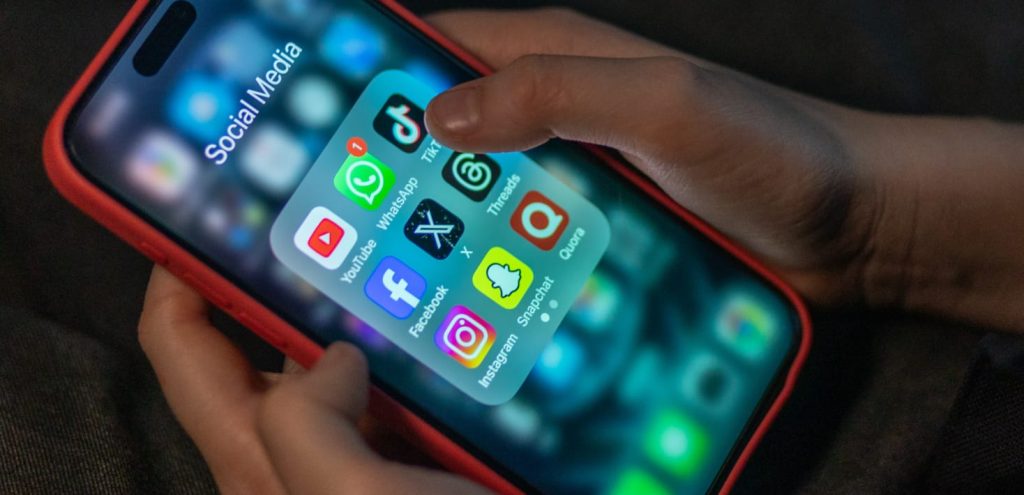 Malaysia plans to ban social media use for users under 16